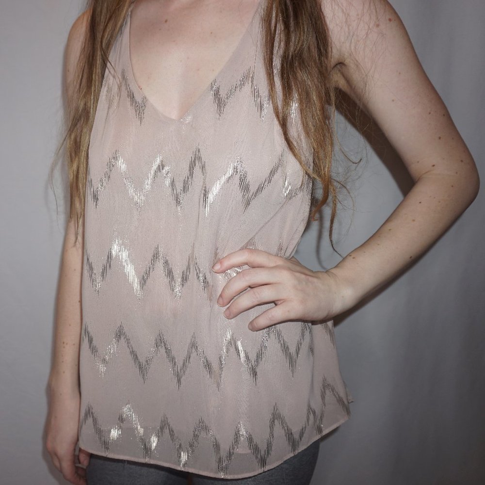 Chiffon Zig-Zag Patterned Halter Top